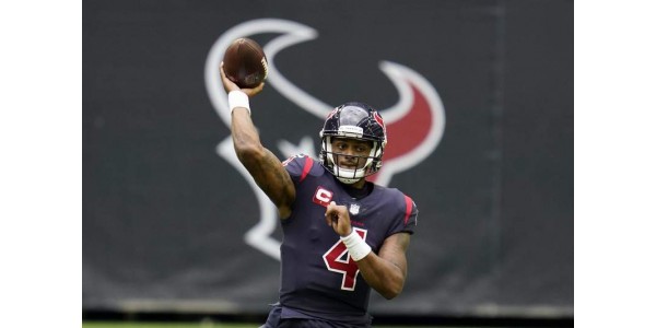 Le concours entre les nouveaux quarterbacks de la saison NFL Le concours entre les nouveaux quarterbacks de la saison NFL